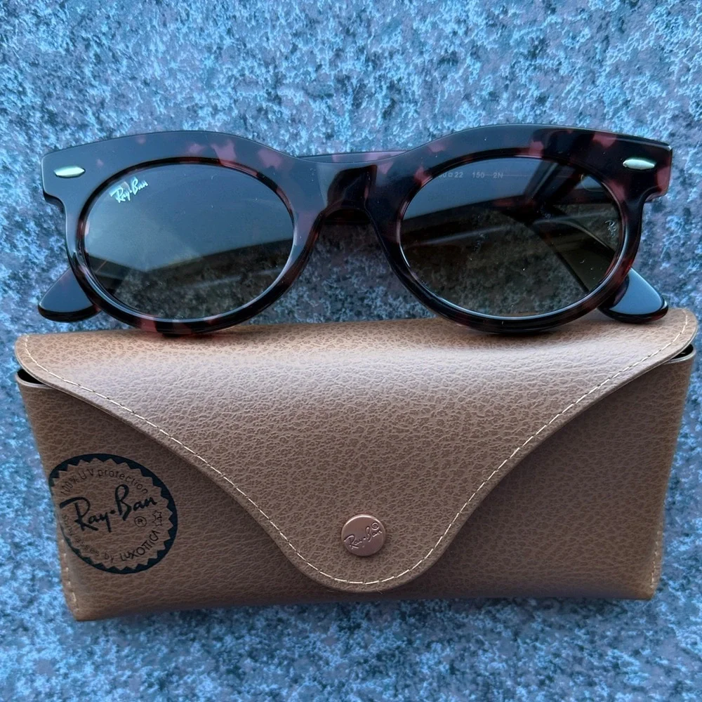 Ray-Ban Classic Tortoise Sunglasses with Brown Case rb2242 wayfarer oval - Picture 1 of 5